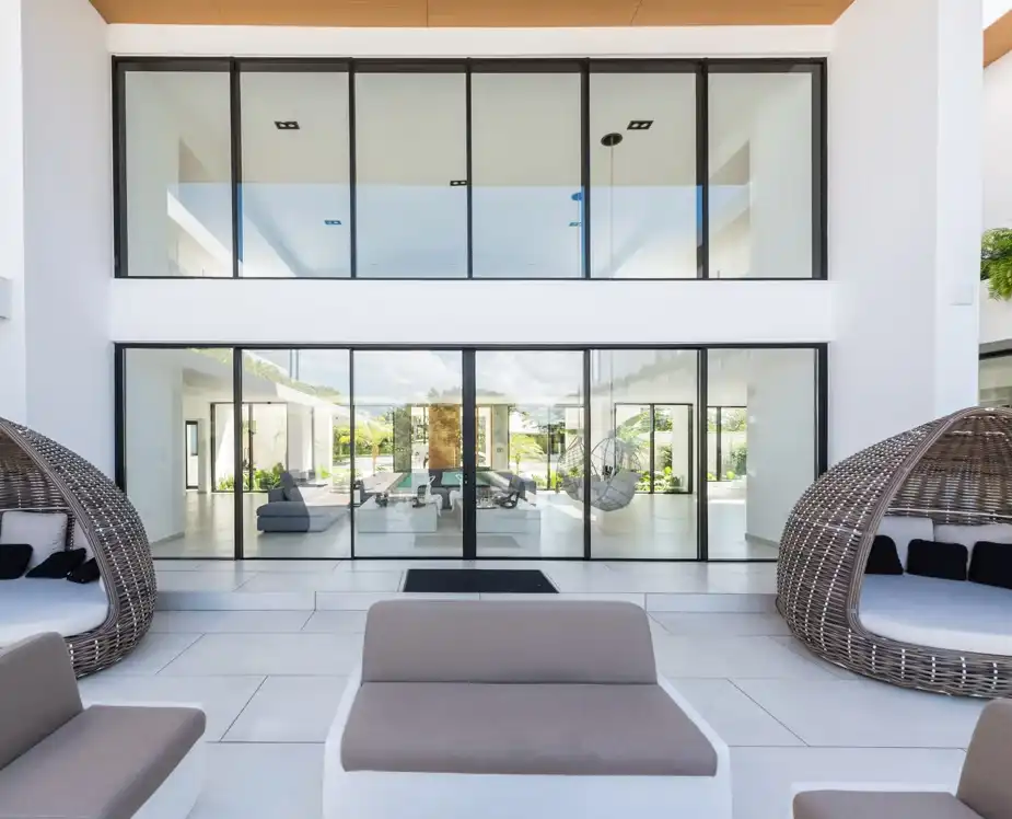 A dependable partner for high- performance windows, doors, and glazing solutions.